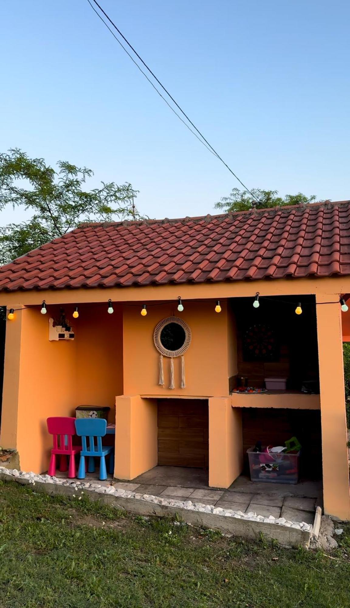 Kuca Na Dan Sa Bazenom Hedonist Place Zaklopaca  Exterior photo
